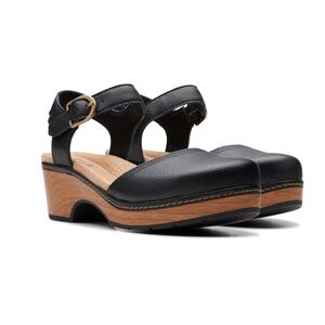 Clarks Women's Paizlee Bay Clog Black Leather 9.5